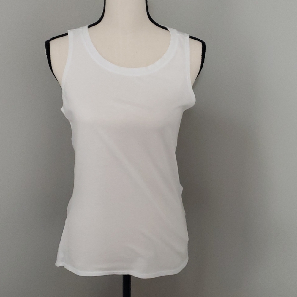 Fabletics lightweight open back tank top